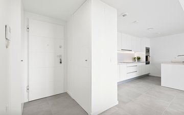 Property slide 17