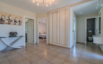Property slide 29