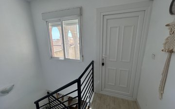Property slide 46