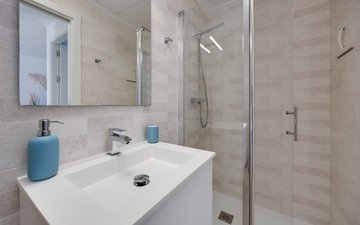 Property slide 22