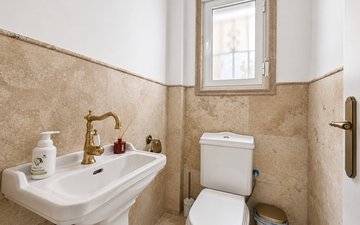 Property slide 15