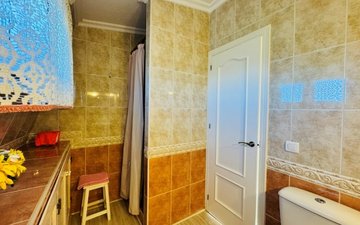 Property slide 36