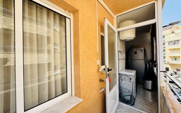 Property slide 10