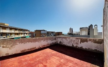 Property slide 17
