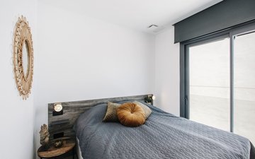 Property slide 16