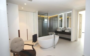 Property slide 22