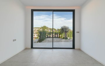 Property slide 30