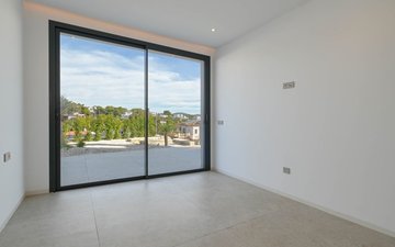 Property slide 25