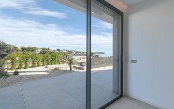 Property slide 23