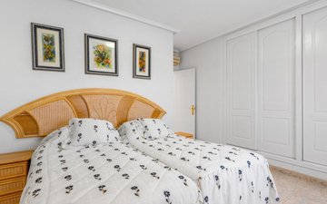 Property slide 25