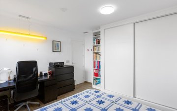Property slide 16