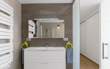 Property slide 21