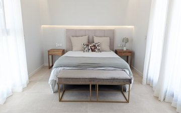 Property slide 10