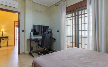Property slide 19