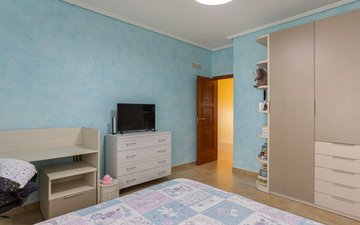Property slide 21