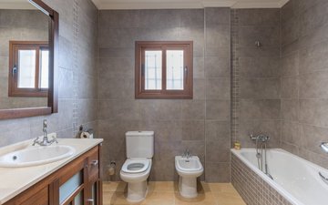 Property slide 24