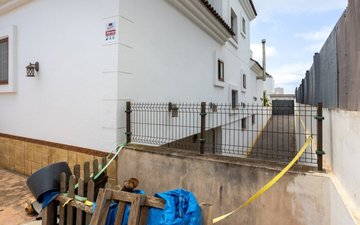 Property slide 47