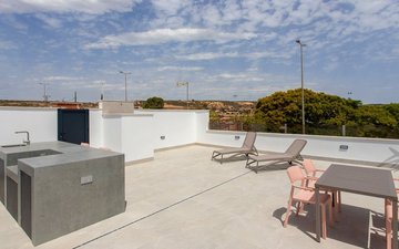 Property slide 22