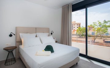 Property slide 18