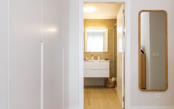 Property slide 33