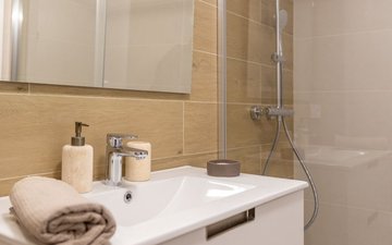 Property slide 35