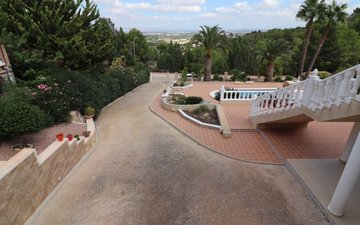 Property slide 31