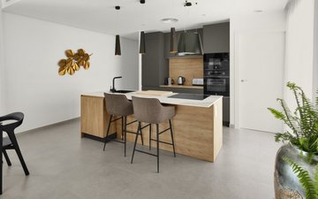 Property slide 18