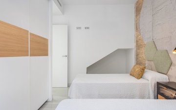 Property slide 18