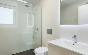 Property slide 23