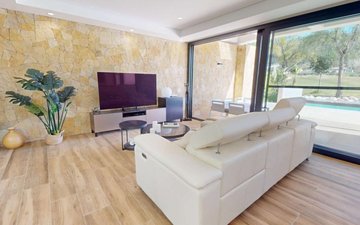 Property slide 8