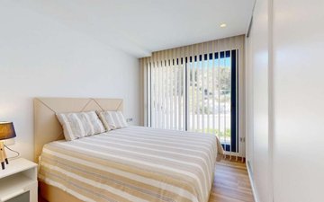 Property slide 17