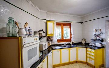 Property slide 11