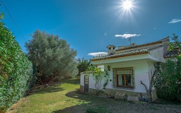 Property slide 21