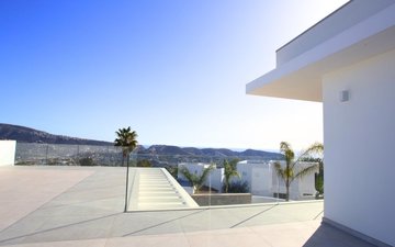 Property slide 20
