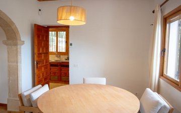 Property slide 14