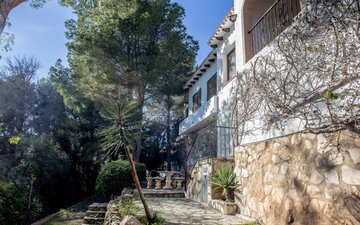 Property slide 29