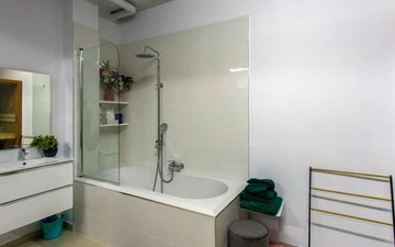 Property slide 39