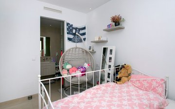 Property slide 42