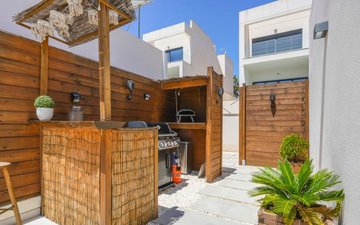 Property slide 40