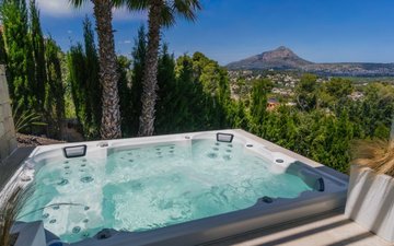 Property slide 20