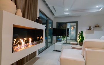 Property slide 25