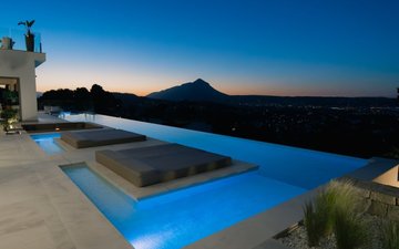 Property slide 46