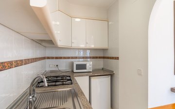 Property slide 32