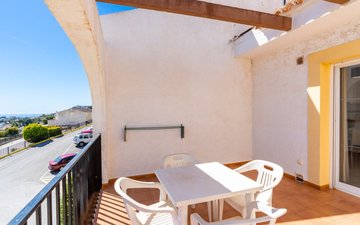 Property slide 44