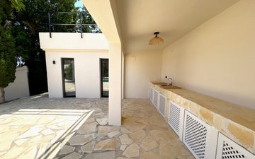 Property slide 12