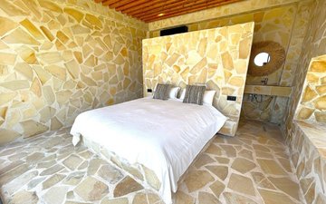 Property slide 50