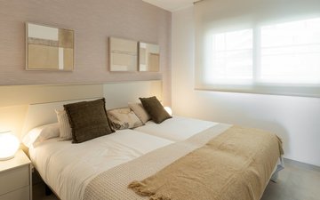 Property slide 19