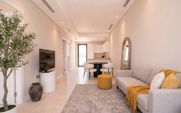 Property slide 19