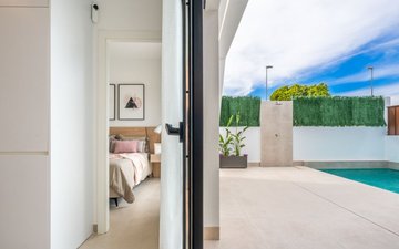 Property slide 10