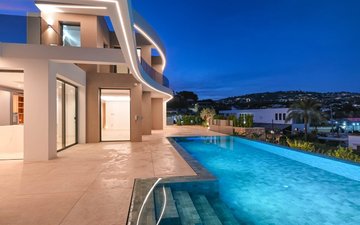 Property slide 4